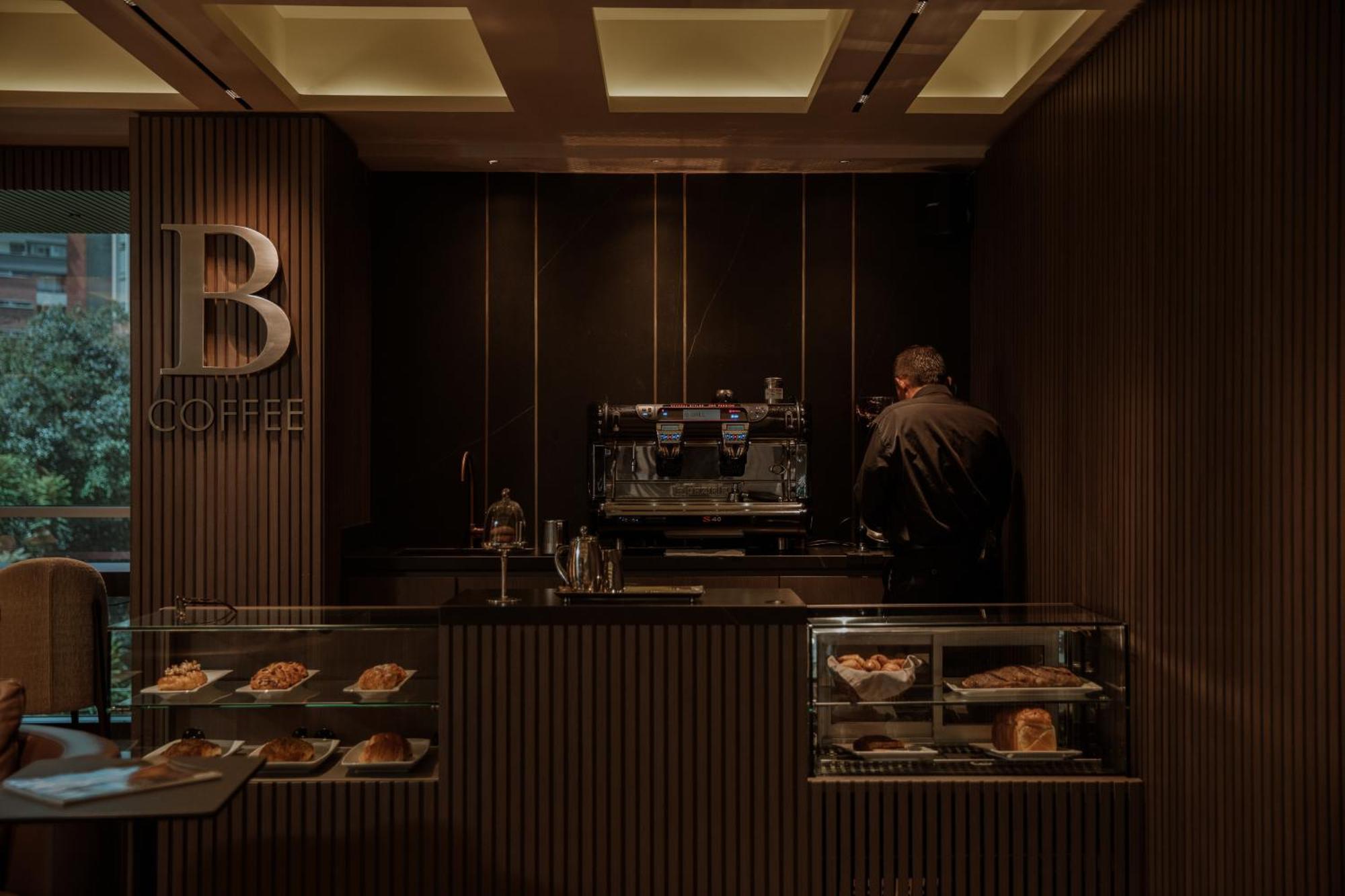 מדיין Binn Hotel מראה חיצוני תמונה