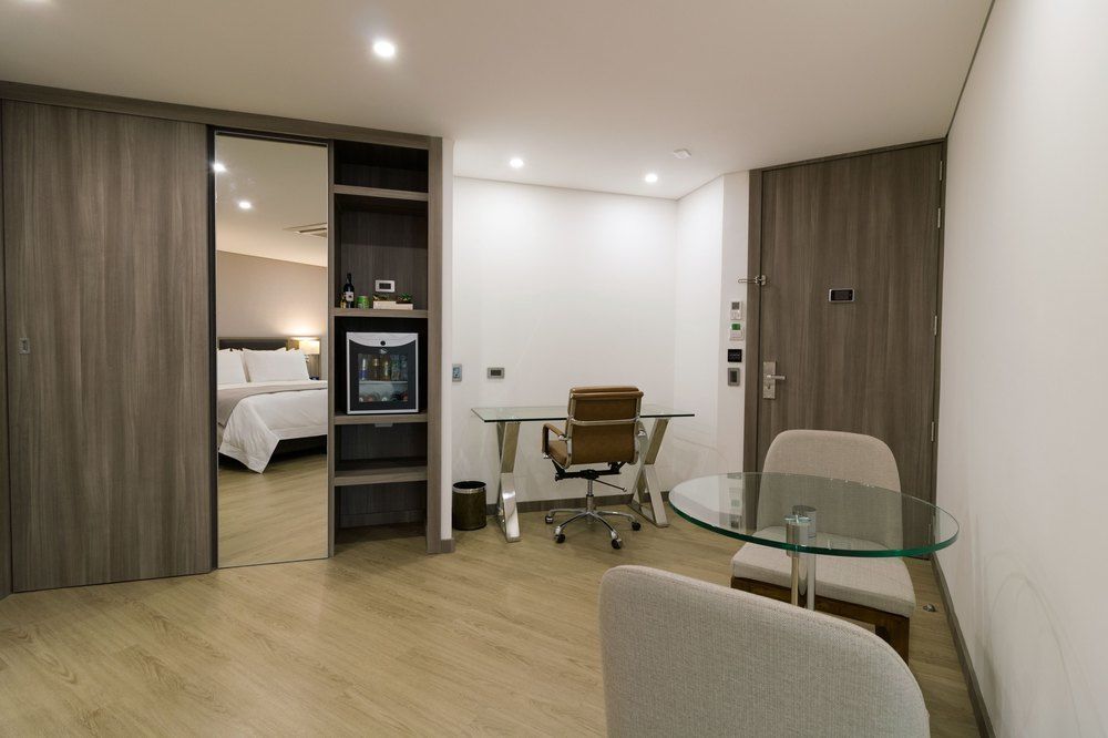 מדיין Binn Hotel מראה חיצוני תמונה
